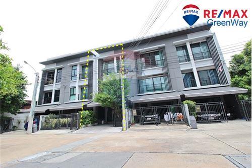 Chom Thong Second hand single house condo for sale rent